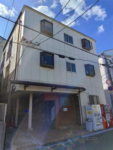 東大阪市中小阪のマンションの建物外観