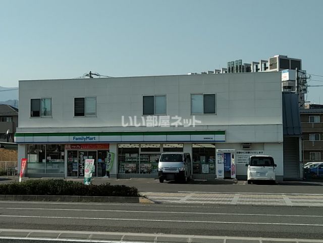 コンビニ　ファミリーマート 長野駅東口店（コンビニ）まで534m