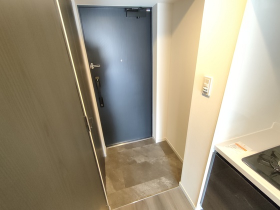 玄関　※別部屋の写真です