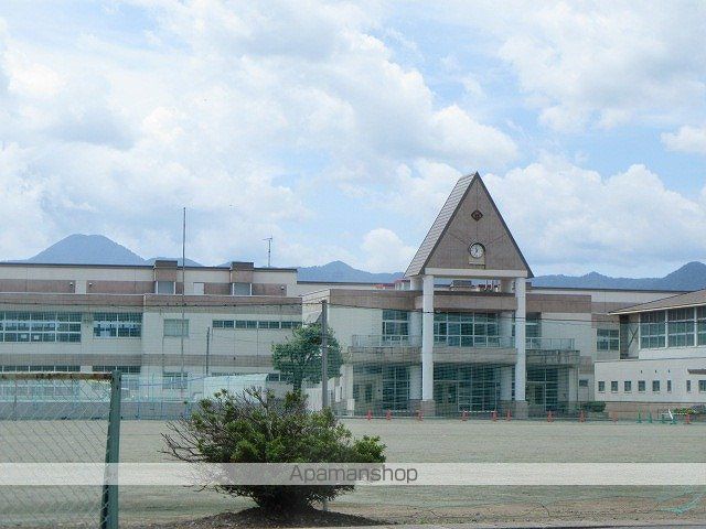 小学校　盛岡市立永井小学校（小学校）まで668m