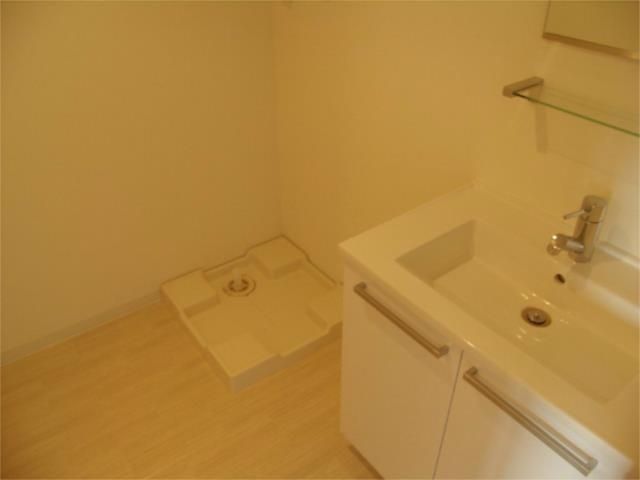 洗面設備　参考写真です