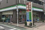 コンビニ　ファミリーマート サンズ東府中駅前店（コンビニ）まで240m