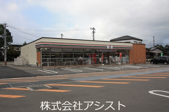 コンビニ　セブンイレブン（コンビニ）まで1000m