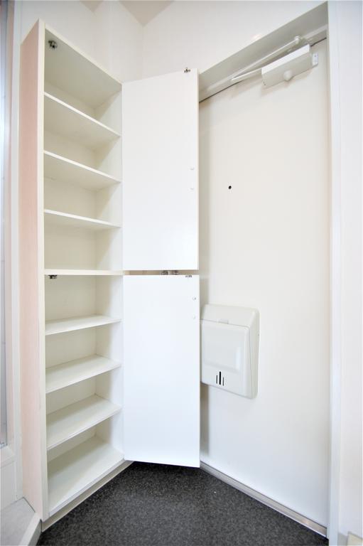 玄関　シューズボックスは大きくスッキリ収納できます。