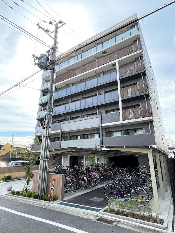 【プレサンスTHE　KYOTO　東福寺　EASTの建物外観】