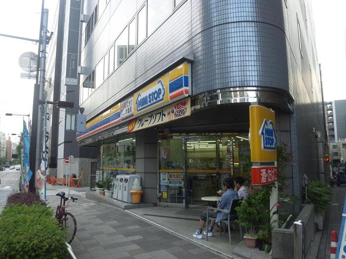 コンビニ　ミニストップ新川1丁目店（コンビニ）まで86m