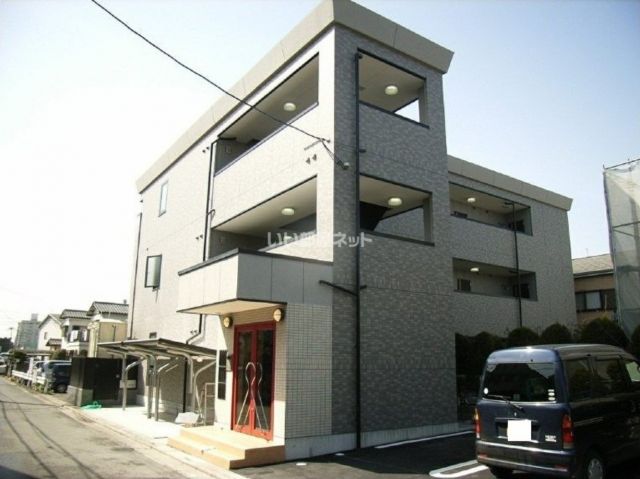 長岡京市神足のマンションの建物外観