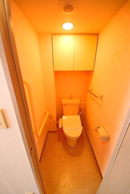 【藤沢市石川のマンションのトイレ】