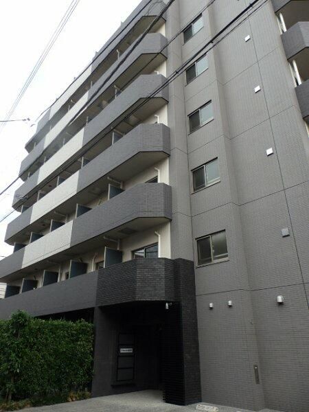 【豊島区長崎のマンションの建物外観】