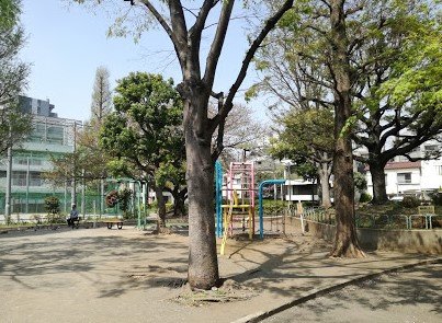 【Ｂａｒｋ　Ｌａｎｅ　西大井（バークレーンニシオオイ）の公園】