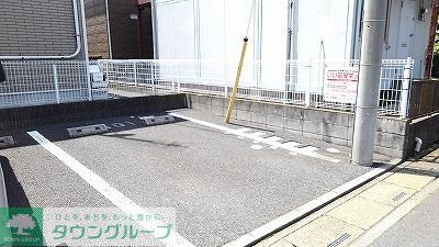 【加須市旗井のアパートの駐車場】