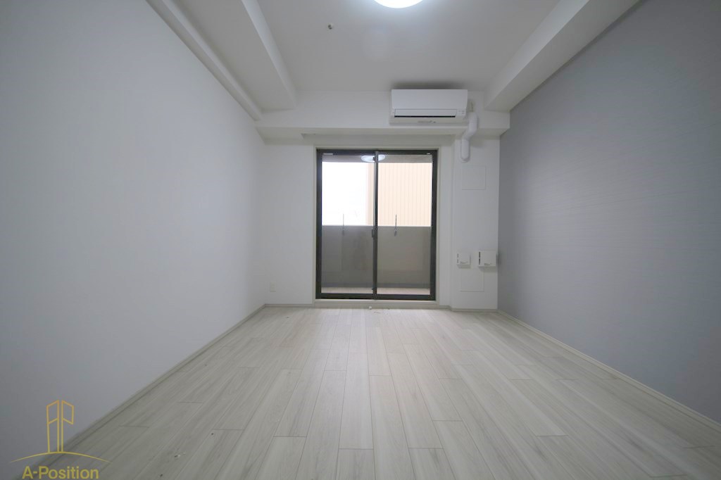 居室・リビング　Splendide NAMBAIII