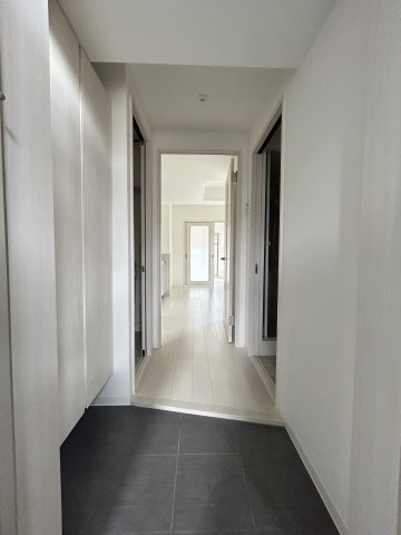 玄関　※同シリーズ参考写真