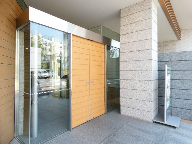 エントランス　エントランス