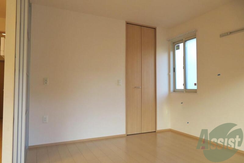 収納　収納はウォークインクローゼットも付いてます。