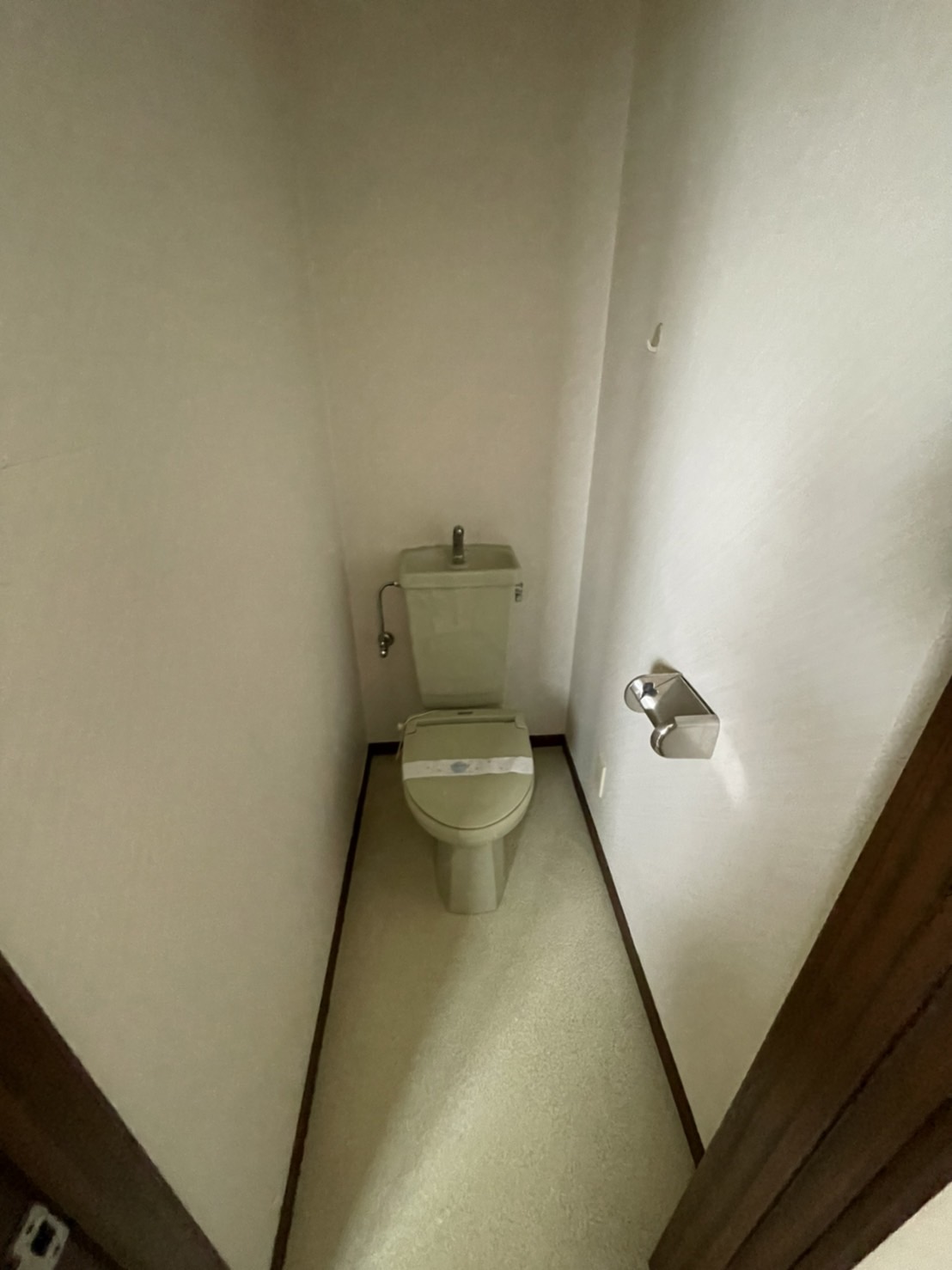 上信電鉄 東富岡駅 徒歩24分 2階建 築39年のトイレ写真