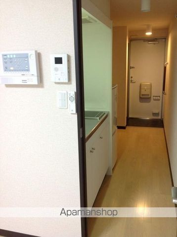 レオネクストブランの玄関写真