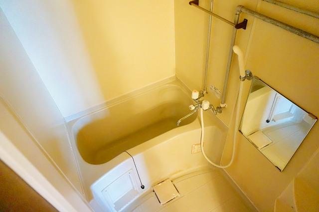 バス・シャワールーム　浴室