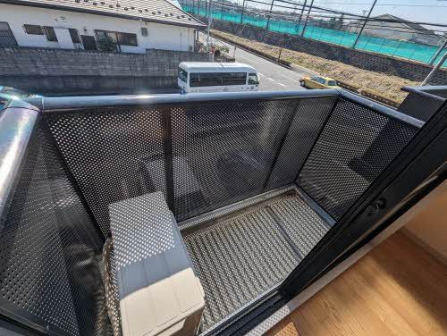 バルコニー　バルコニー