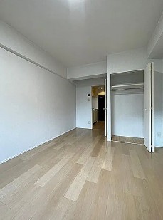居室・リビング　株式会社ボンズ・ジャパン