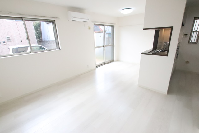 居室・リビング　【参考写真】リビング