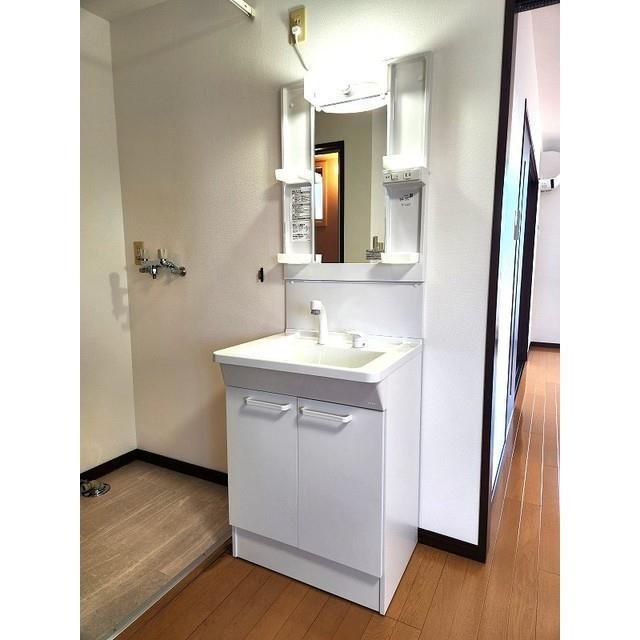 洗面設備　同タイプ