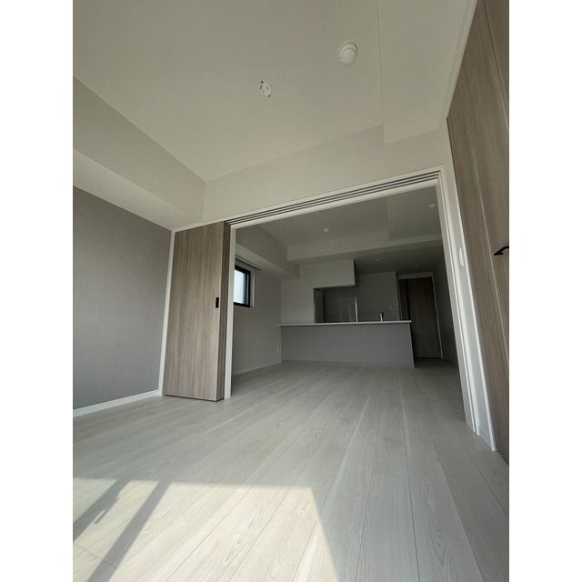 居室・リビング　明るい居間☆