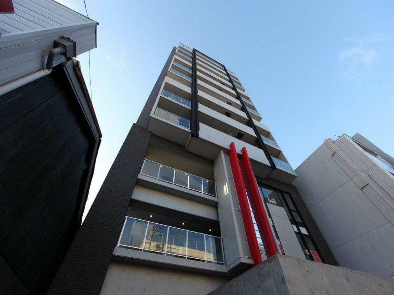 建物外観　外観　防犯カメラ付　オートロック付