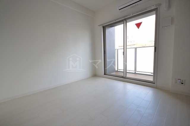 居室・リビング　別部屋参考写真