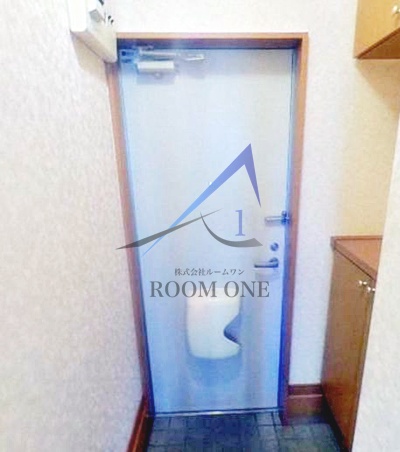 玄関　玄関です。