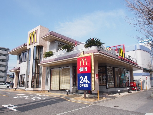 飲食店　マクドナルド　瑞穂通店（飲食店）まで400m