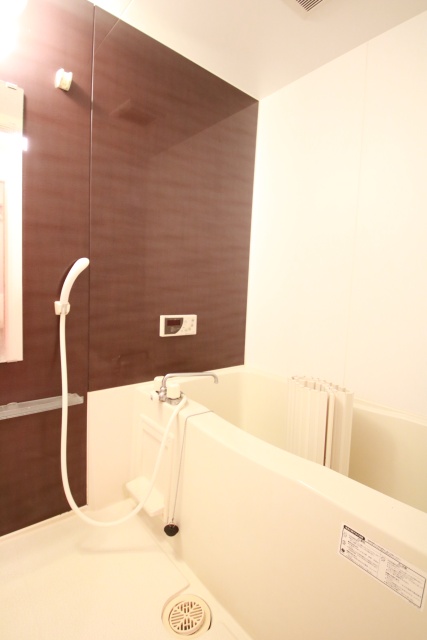 バス・シャワールーム　※別室の参考写真の為、現況優先です。
