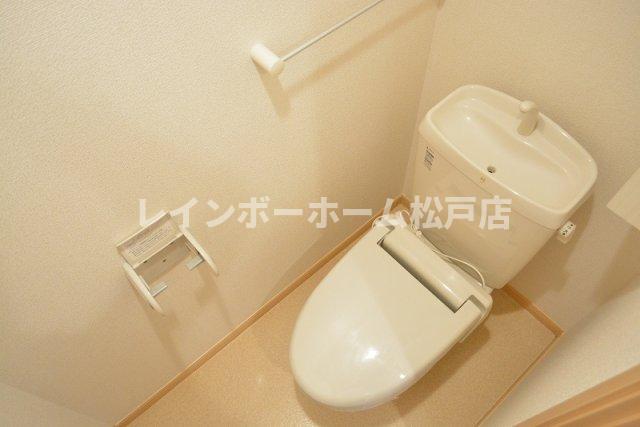 トイレ　シンプルで使いやすいトイレです