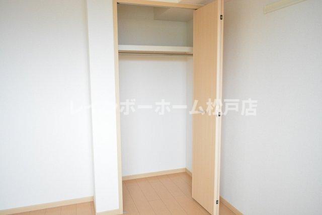 収納　ちょっとした収納スペースも充実しています