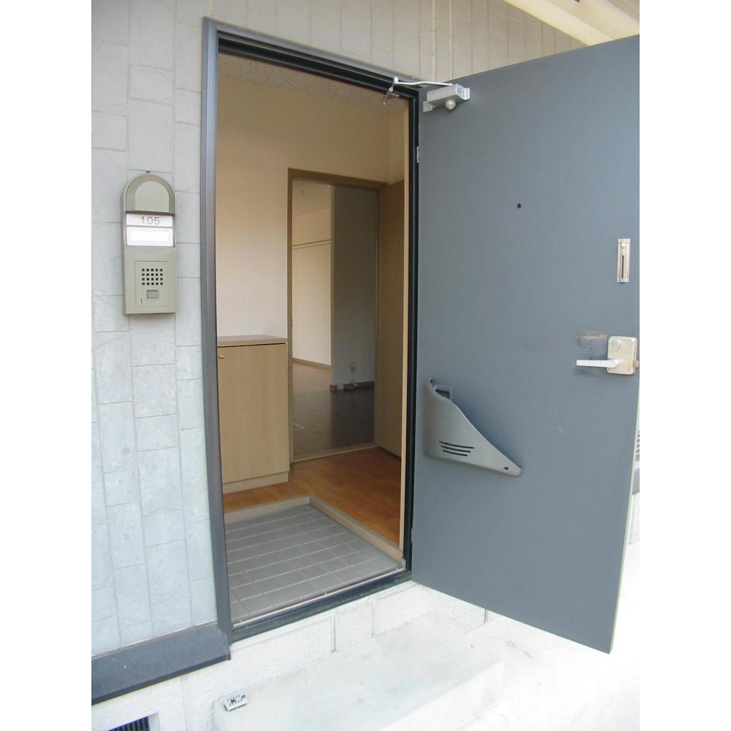 玄関　シンプルで使いやすい玄関です