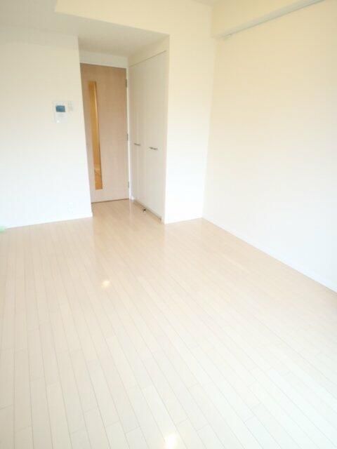 居室・リビング　使いやすい居間です