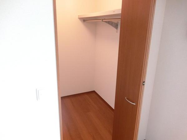 収納　大容量ウォークインクローゼット！