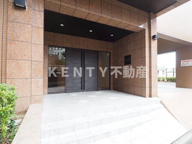 エントランス　建物の内部です