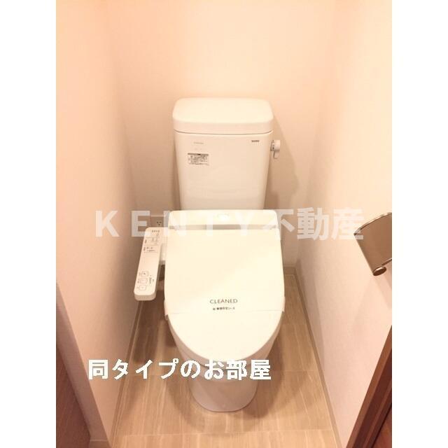 トイレ　落ち着いたトイレです