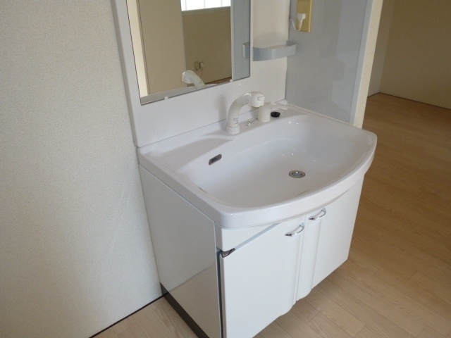 洗面設備　洗髪洗面化粧台