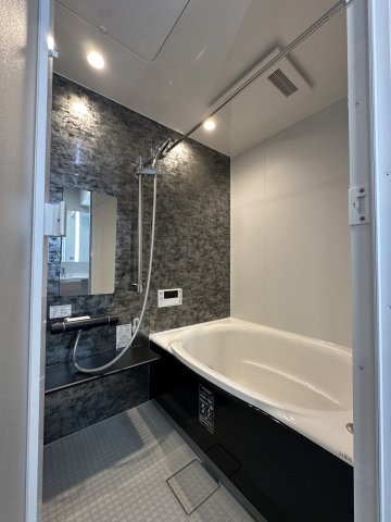 バス・シャワールーム　207