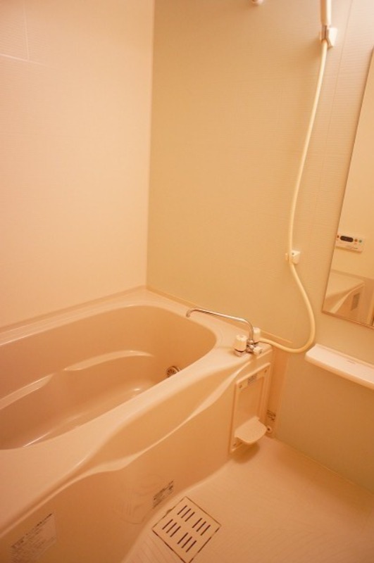 バス・シャワールーム　図面と現状に相違がある場合には現状を優先