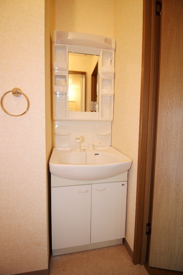 洗面設備　化粧台設備