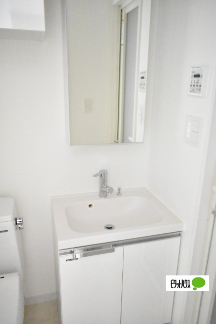 洗面設備　独立洗面台