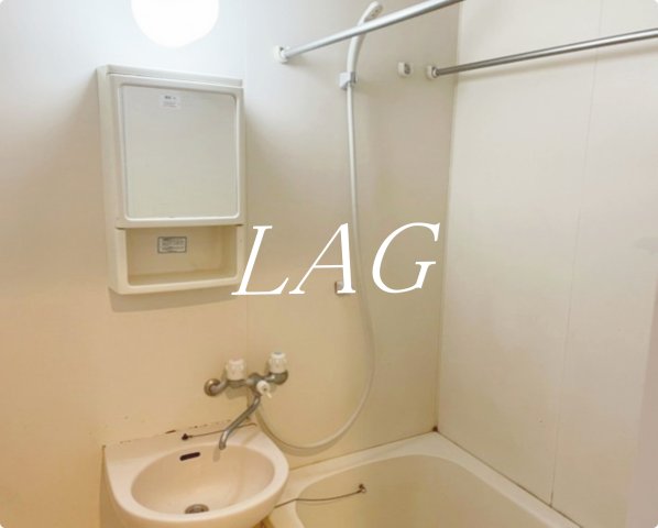 バス・シャワールーム　お風呂です。