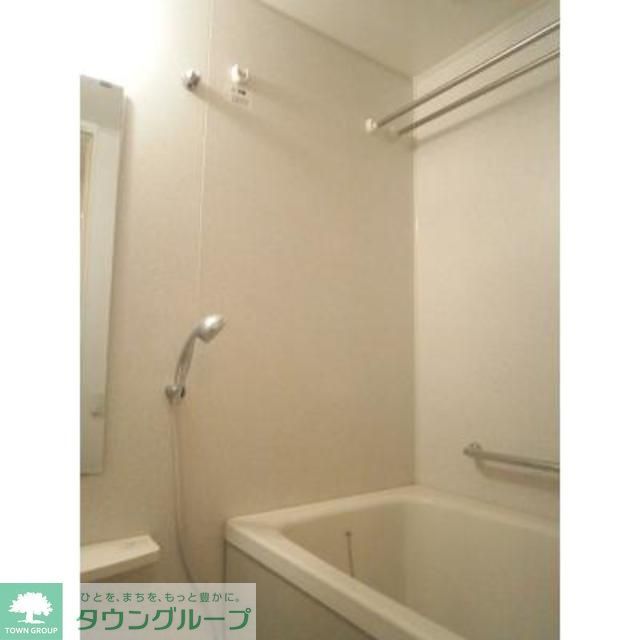 バス・シャワールーム　※写真は同タイプ住戸です。