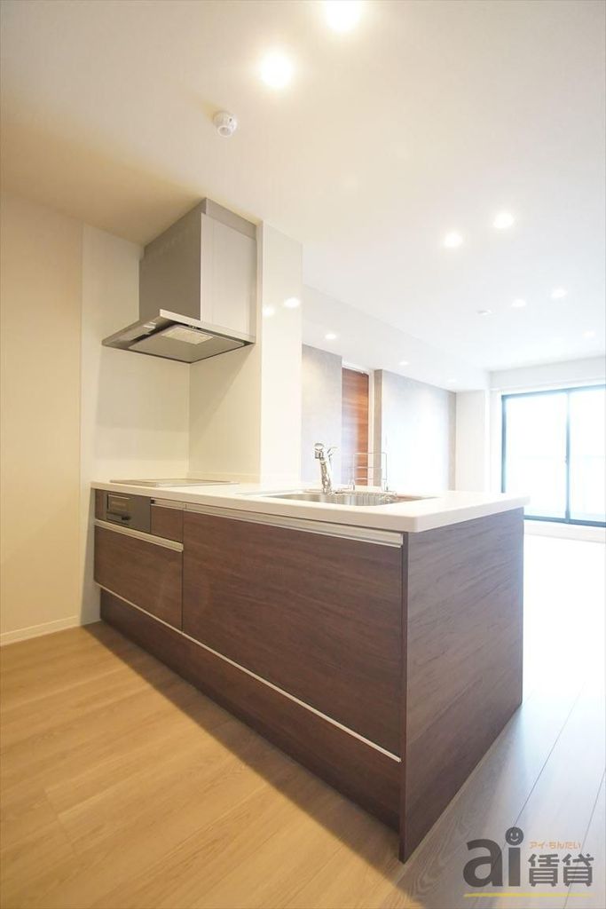 キッチン　玄関