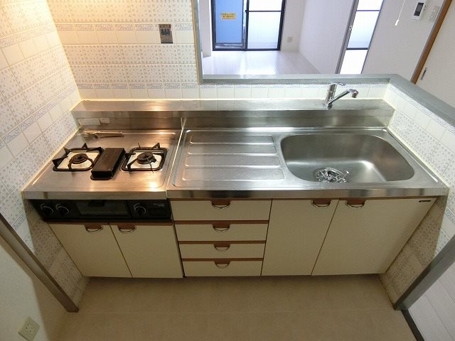 キッチン　キッチン２口コンロ