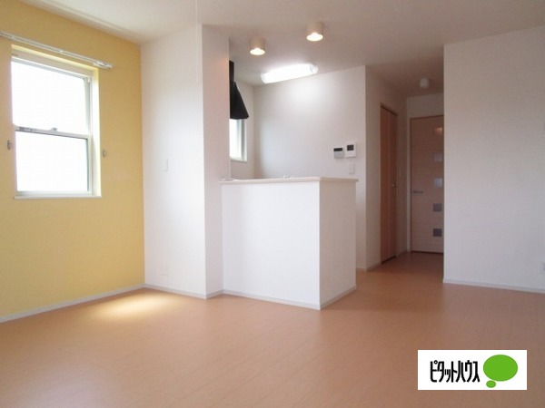 居室・リビング　リビング