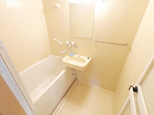 バス・シャワールーム　浴室